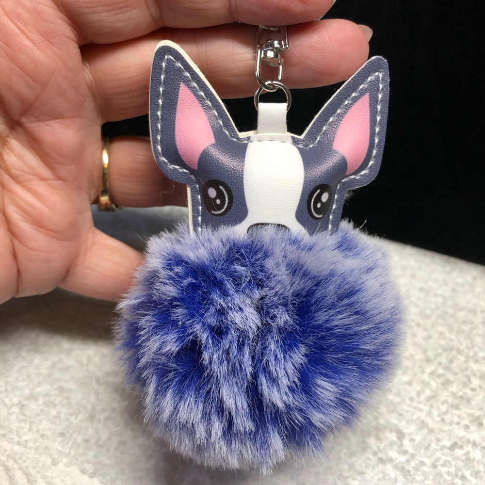 Fun fur keychain chihuahua like or small pug
